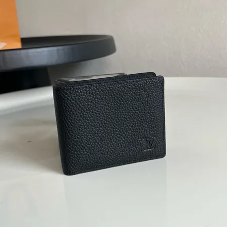 ルイヴィトン 折り財布