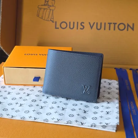 ルイヴィトン 折り財布