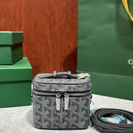 ゴヤール キーケース