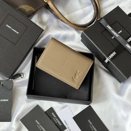 イブサンローラン 折り財布