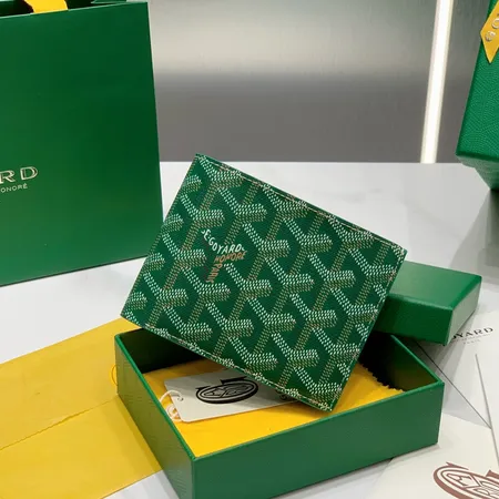 ゴヤール 折り財布