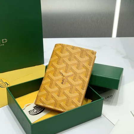 ゴヤール 折り財布