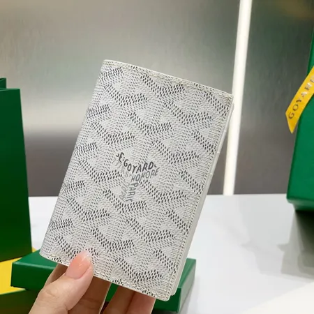 ゴヤール 折り財布