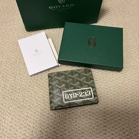 ゴヤール 折り財布