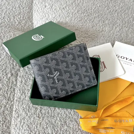 ゴヤール 折り財布
