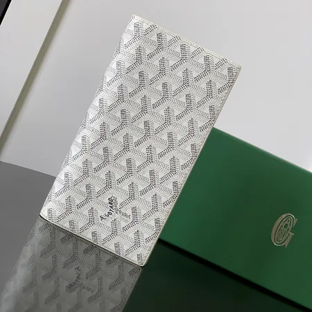 ゴヤール 長財布