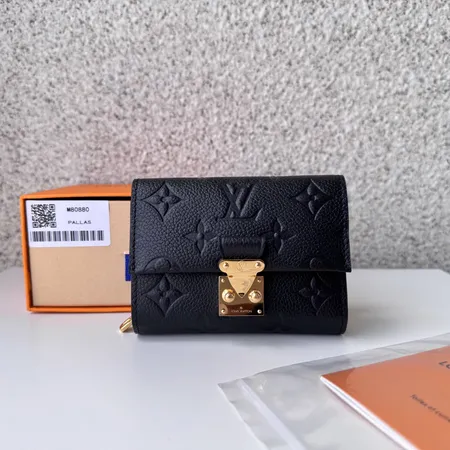 ルイヴィトン 折り財布