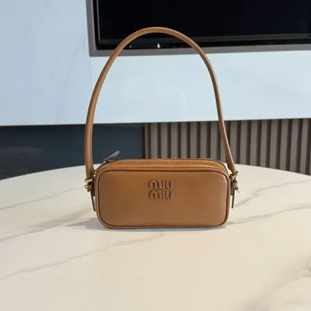 ミュウミュウ キーケース