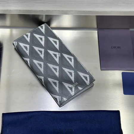 ディオール 長財布