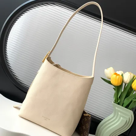 ルイヴィトン キーケース