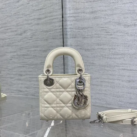 ディオール キーケース