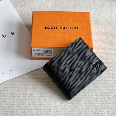 ルイヴィトン 折り財布