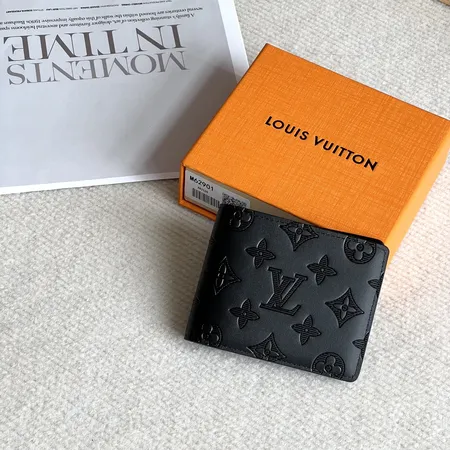 ルイヴィトン 折り財布