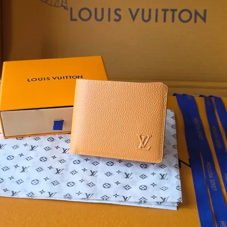 ルイヴィトン 折り財布