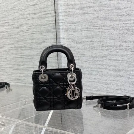 ディオール キーケース