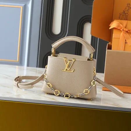 ルイヴィトン キーケース