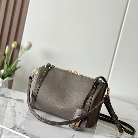 ルイヴィトン キーケース