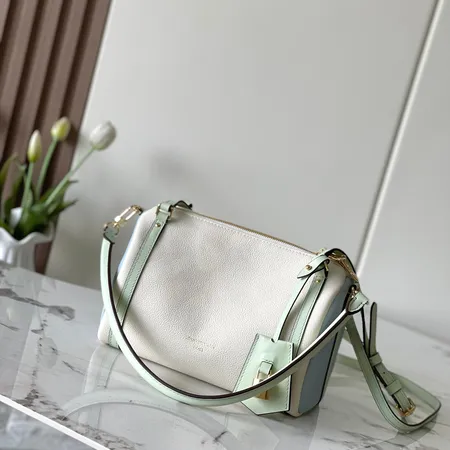 ルイヴィトン キーケース