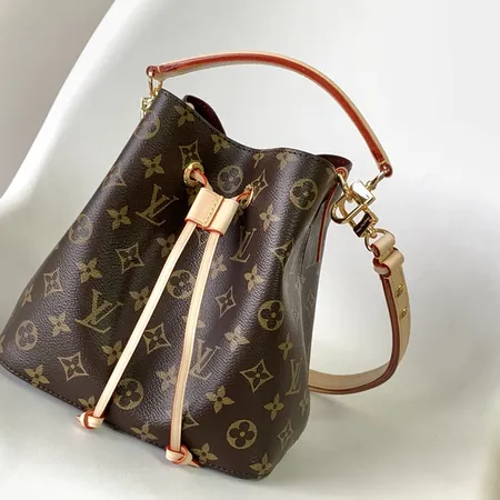 ルイヴィトン キーケース