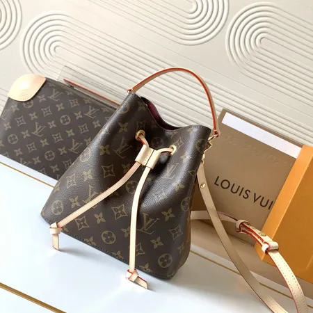 ルイヴィトン キーケース