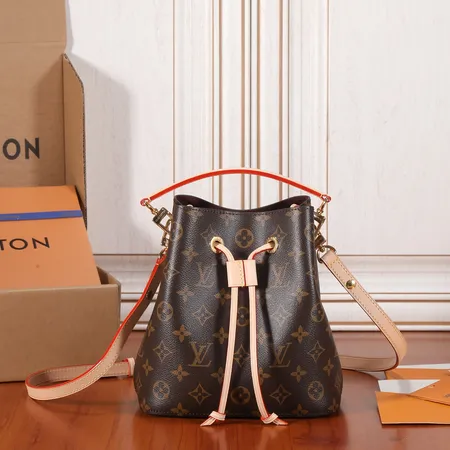 ルイヴィトン キーケース