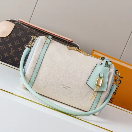 ルイヴィトン キーケース