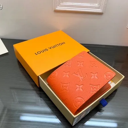 ルイヴィトン 折り財布