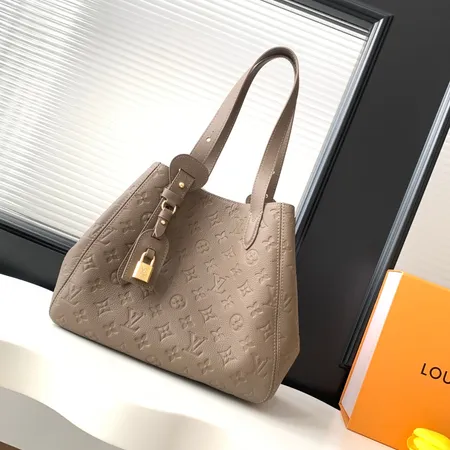 ルイヴィトン キーケース