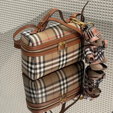 バーバリー ス キーケース