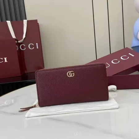 グッチ 長財布