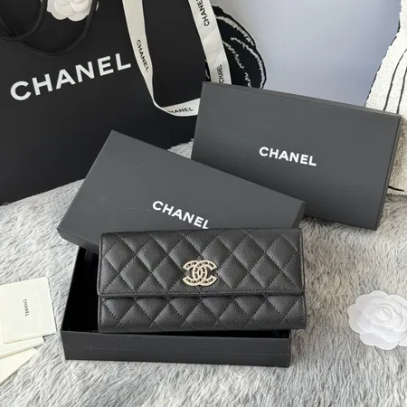 シャネル 長財布