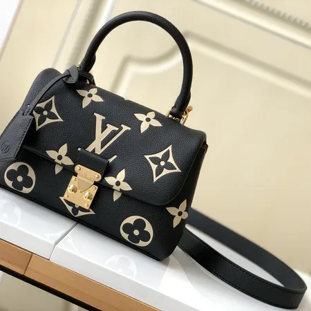 ルイヴィトン キーケース