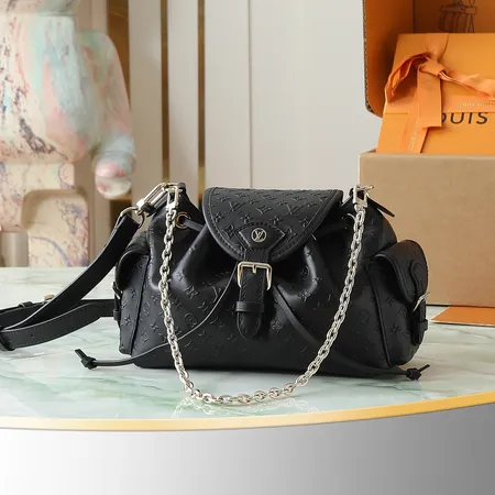 ルイヴィトン キーケース