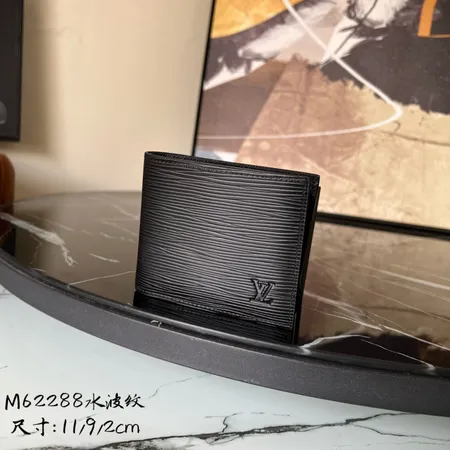 ルイヴィトン 長財布