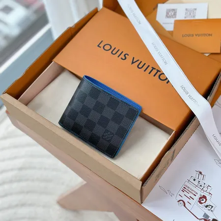 ルイヴィトン 折り財布