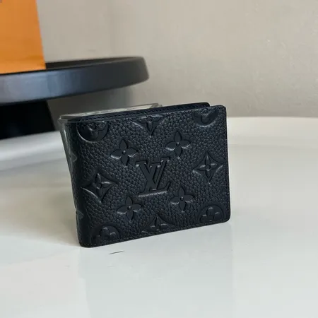 ルイヴィトン 折り財布