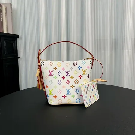 ルイヴィトン キーケース