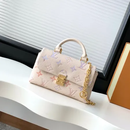 ルイヴィトン キーケース