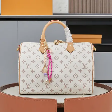 ルイヴィトン キーケース