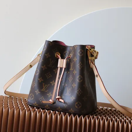 ルイヴィトン キーケース