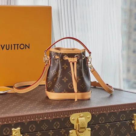 ルイヴィトン キーケース