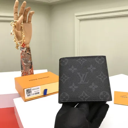 ルイヴィトン 長財布
