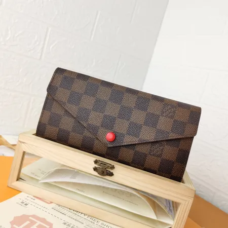 ルイヴィトン 長財布