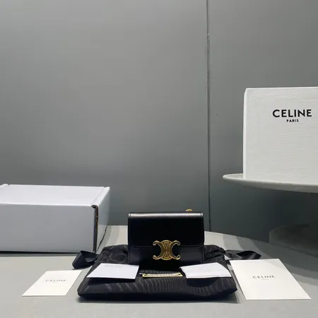 セリーヌ 長財布