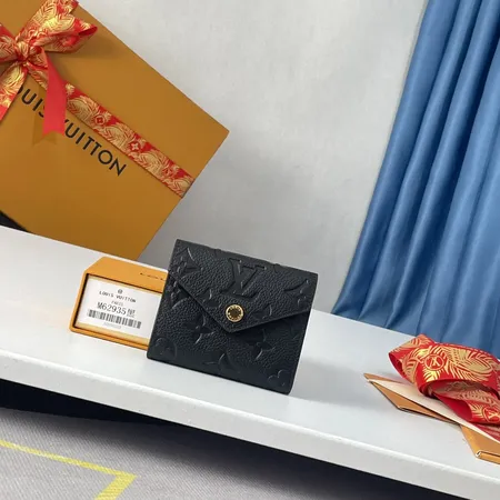 ルイヴィトン 折り財布