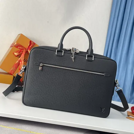 ルイヴィトン キーケース