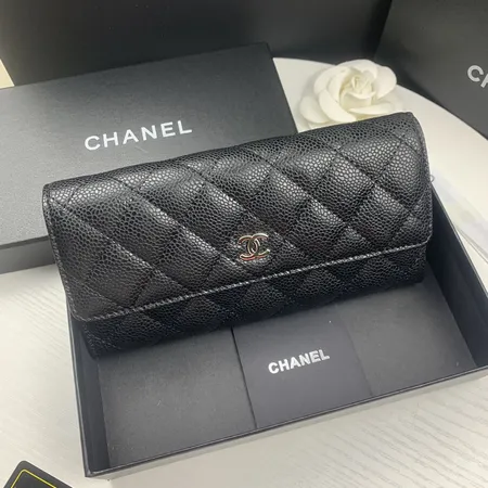 シャネル 長財布