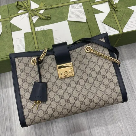 グッチ キーケース