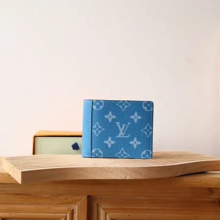 ルイヴィトン 折り財布