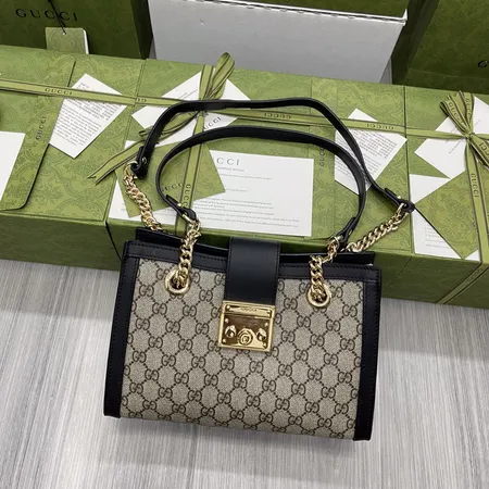 グッチ キーケース